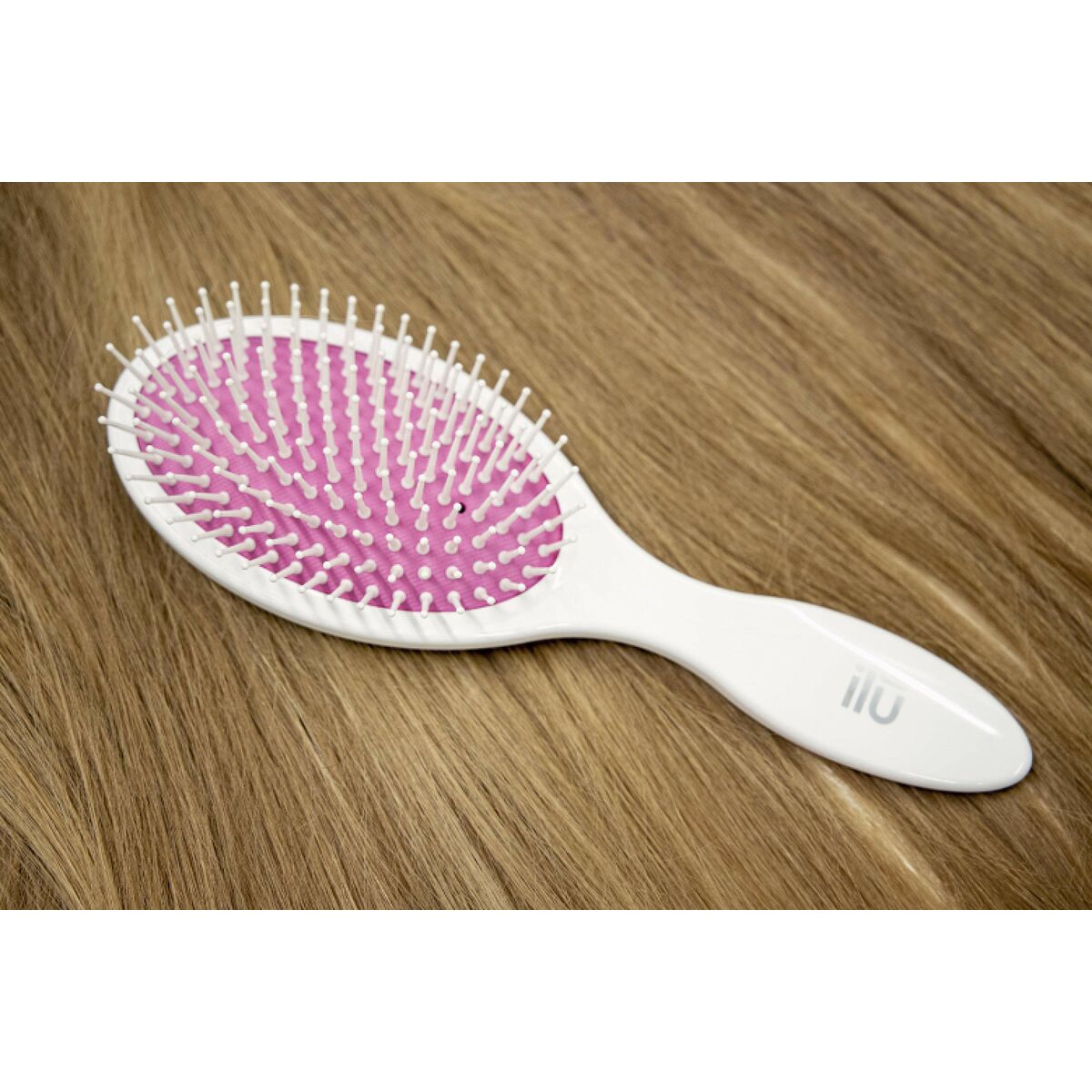 Detangling Hairbrush Ilū Easy Detangling Oval - MES49